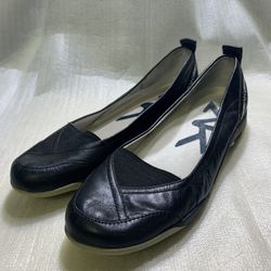 Calvin Klein Sport Uzziel Black Leather Flats Women’s Size 9M Comfort Shoes 