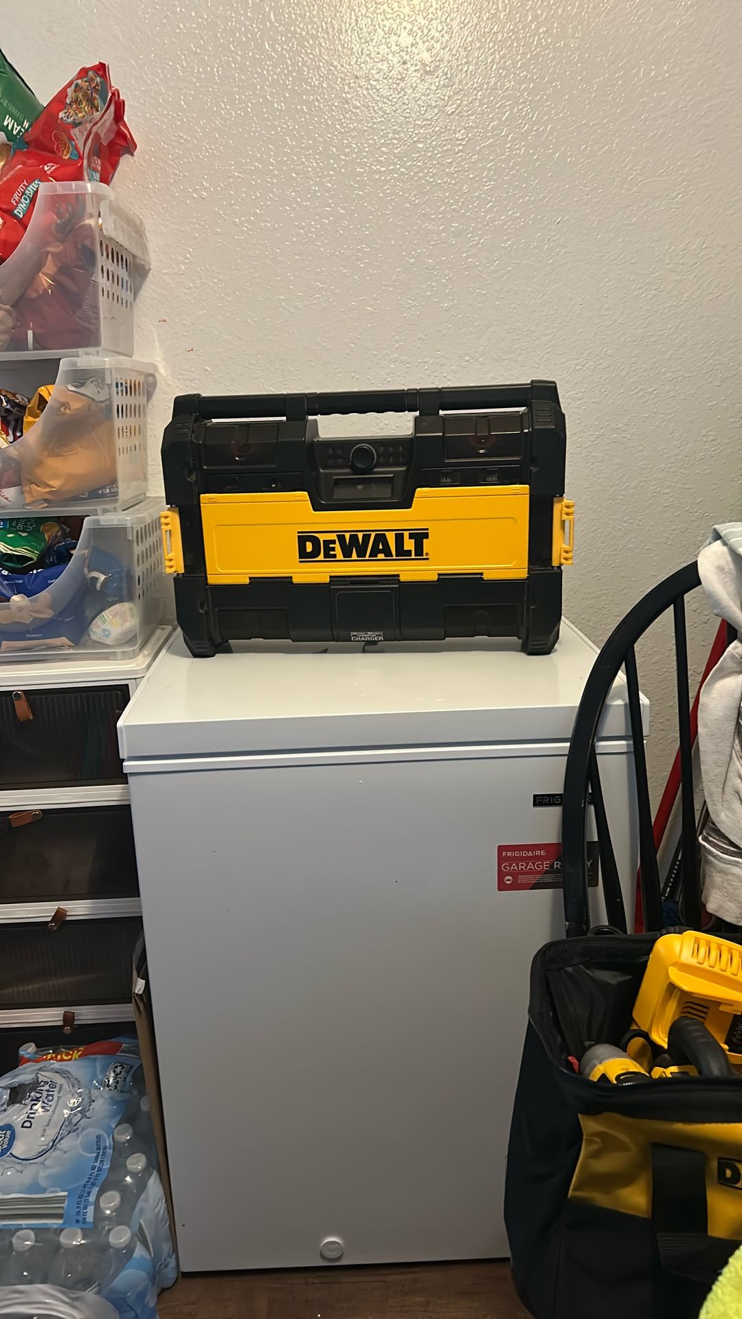 Outdoor Speaker Bluetooth Radio charger