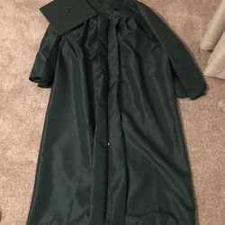 Green cap And Gown