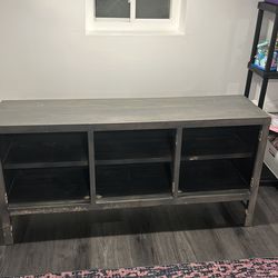 Tv stand for free