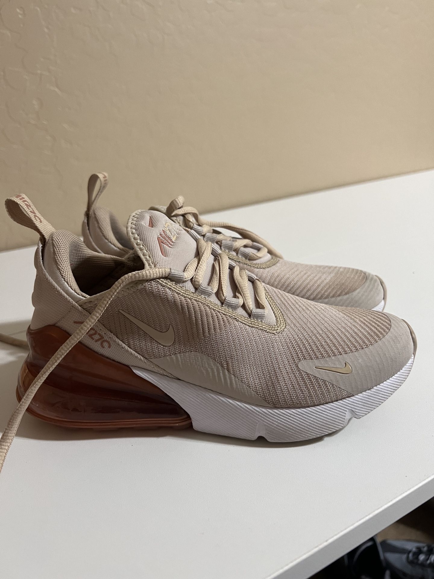 Air Max 270 size 3.5Y