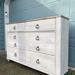 🪵 Ashley Furniture 6-Drawer Dresser – Whitewash Farmhouse Style – 61W × 15.5D × 41H