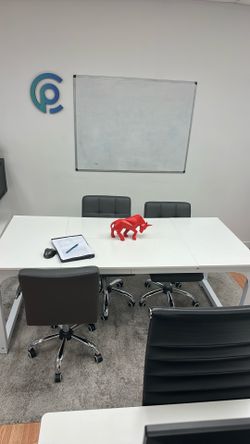 Table & chairs