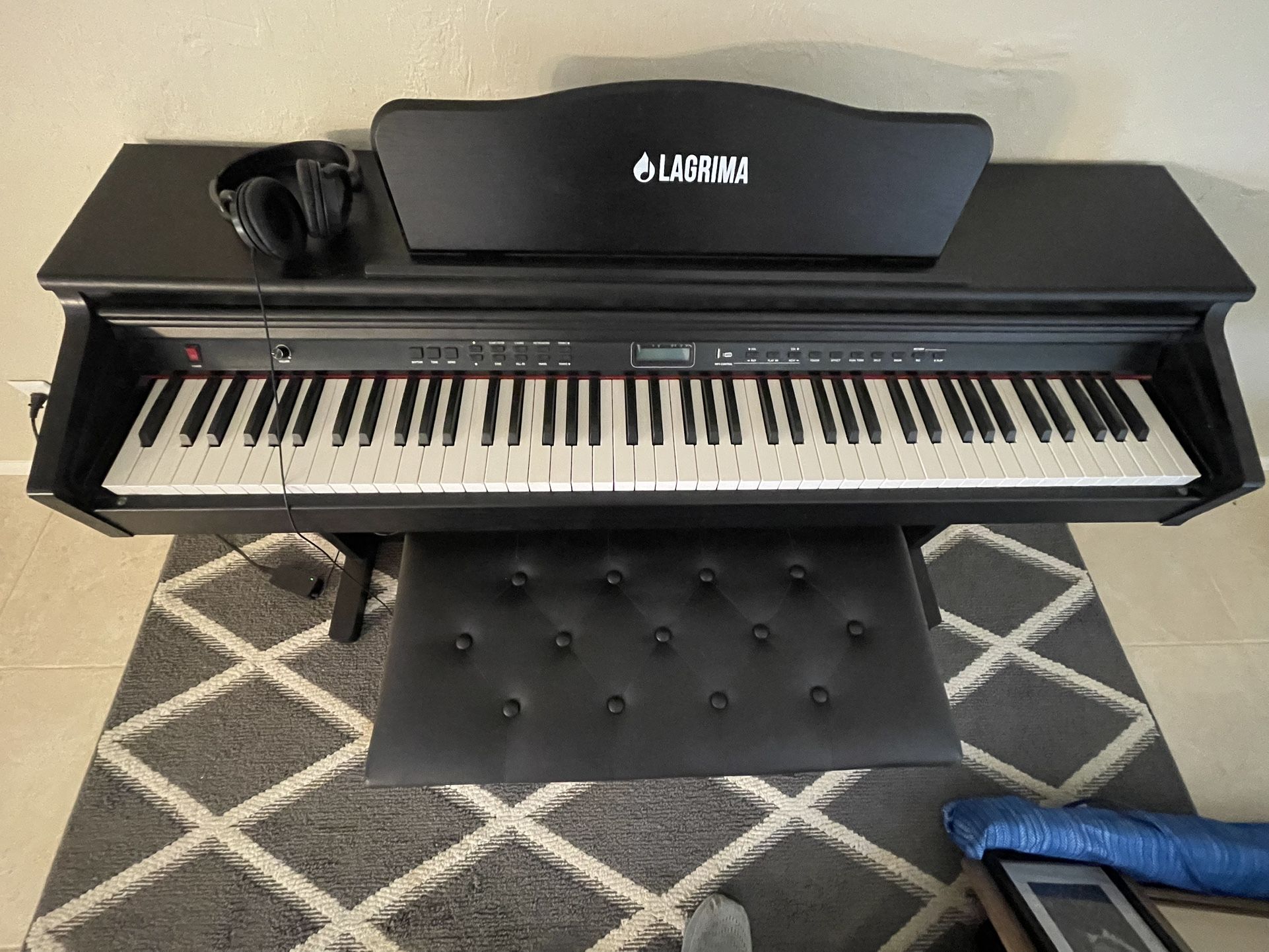 LaGrima Digital Piano