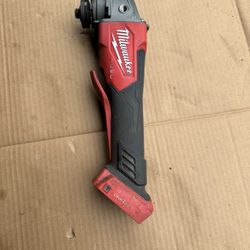 Milwaukee Grinder M18 FUEL 