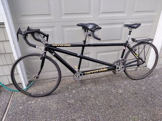 Cannondale Tandem Bicycle with roof carrier, bike