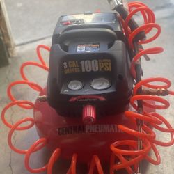 3 GAL Oiless Portable Air Compressor 