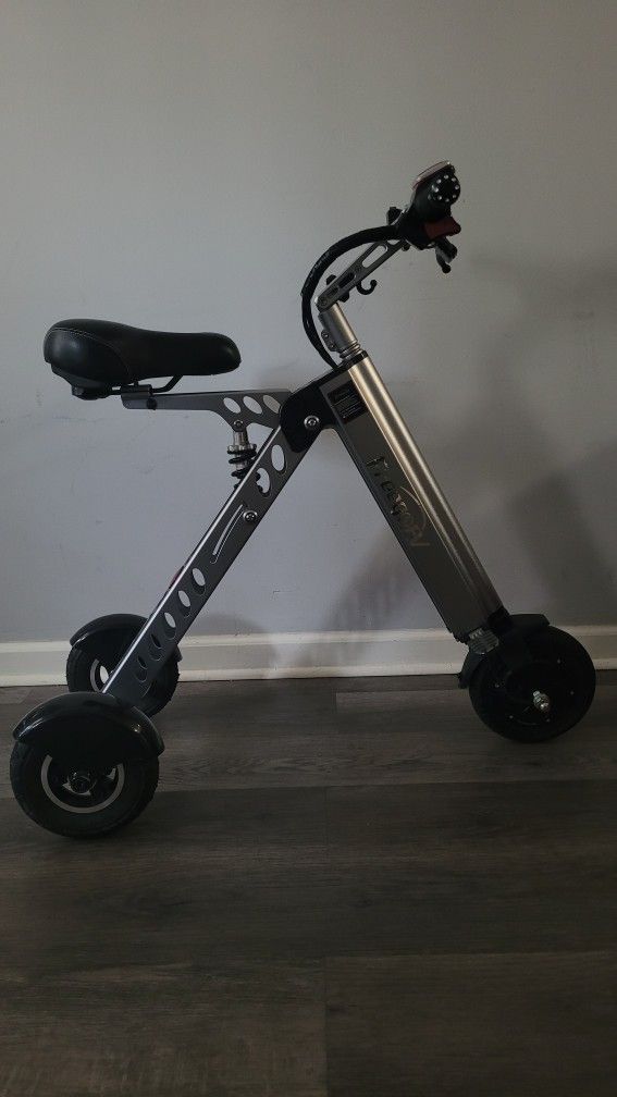 FreegoEV Folding Electric Tricycle Scooter