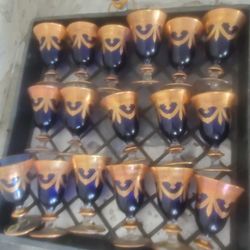$80 15 Italian Crystal Goblets 41/2 " 6oz
