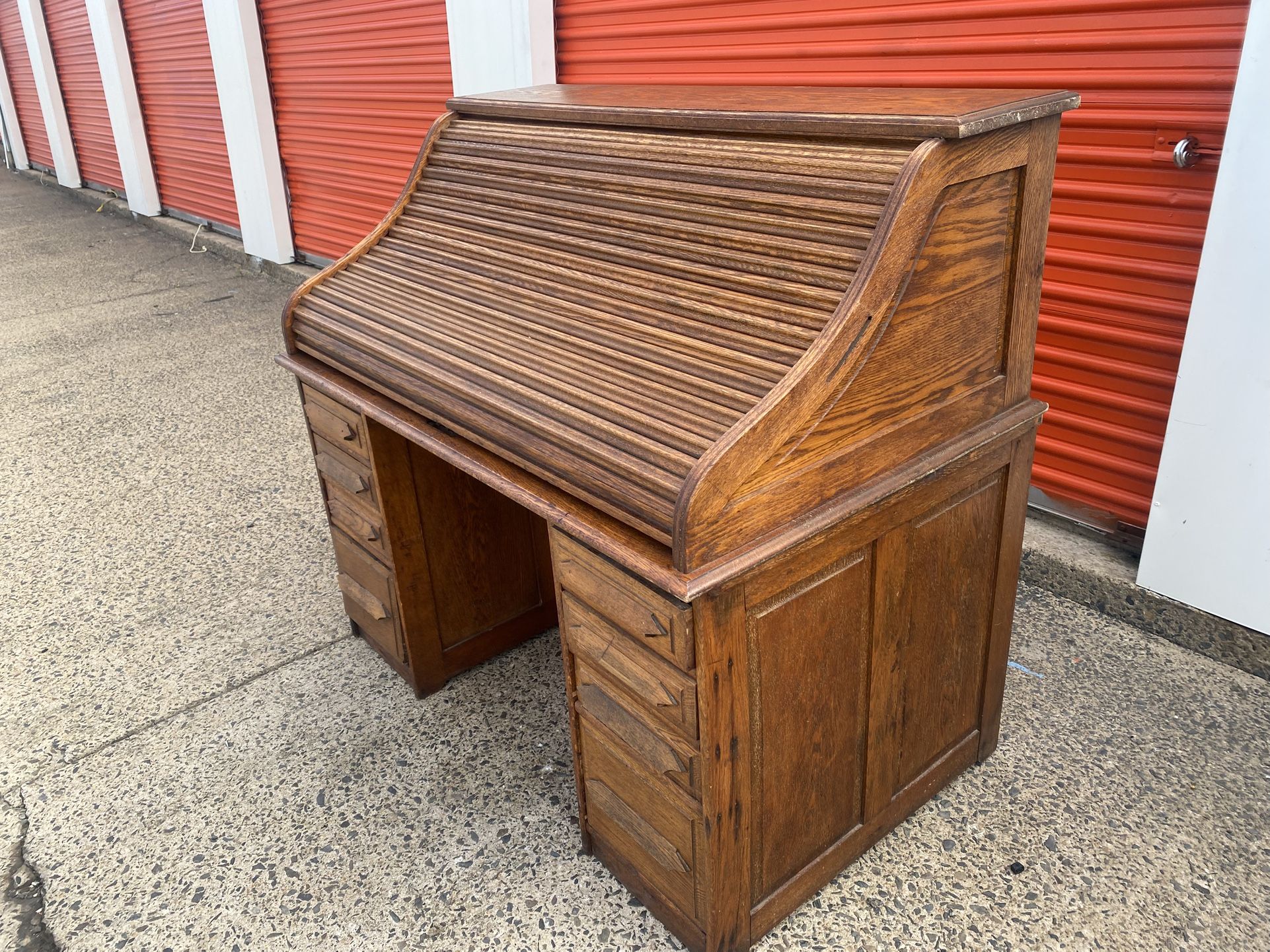 Antique Roll Top Desk