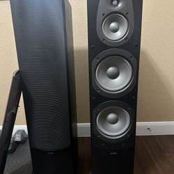 Infinity Beta 50 Speakers Plus Bonus Item