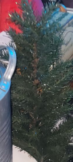 2 n hlf feet glitter pine fake trees x2