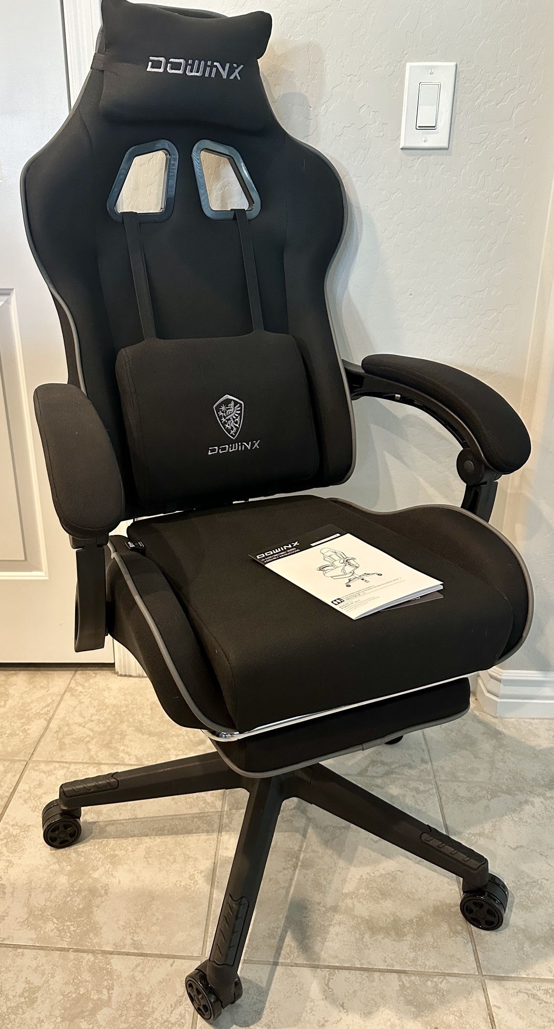New Dowinx Gaming Chair - Ergonomic