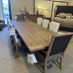 Hooker Dining Table Set 