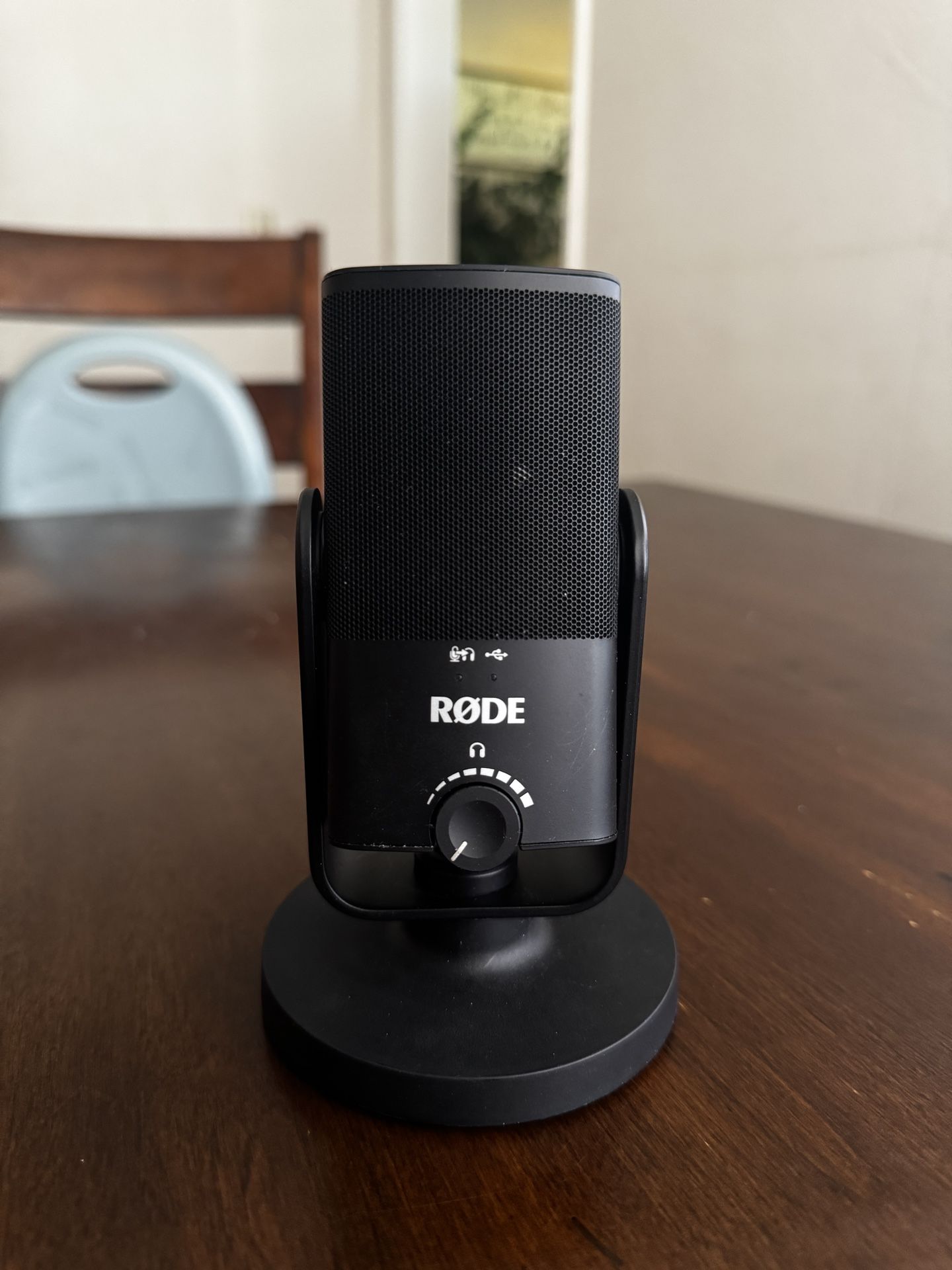 Rode NT-USB mini condenser microphone