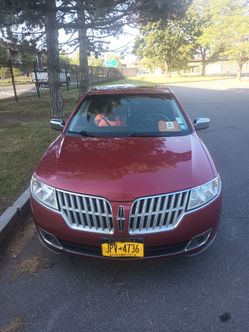 2011 Lincoln MKZ (AWD)
