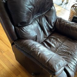 Very Comfy Costco Recliner