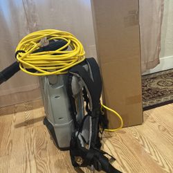 Industrial Vacuum + Accessories 