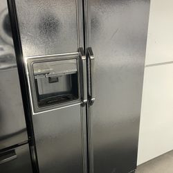 Black side by side refrigerator