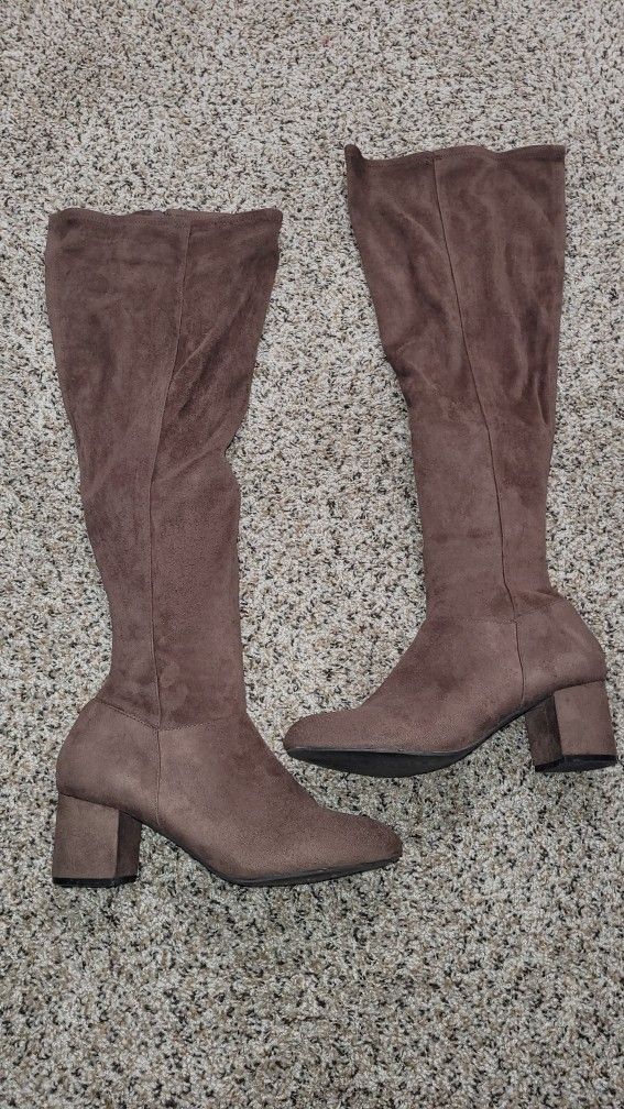 Torrid Size 10 Wide Calf Boots