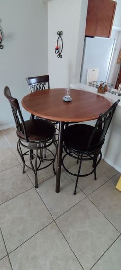 Dinette tablet