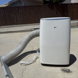 LG Dual Inverter AC 14000BTU 115-Volt Vented Smart Portable Air Conditioner