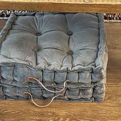 Floor Pillow grey