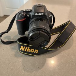 Nikon D5500 Digital SLR Camera, Used
