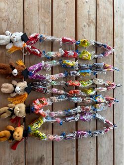 American candy graduation lei