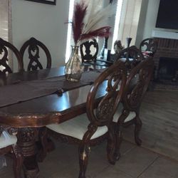 Dinning Table  6 Chairs