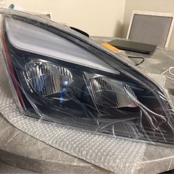 2018-2022 freightliner cascadia RH full led headlight