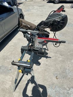 Craftsman 10” Sliding Compound Miter Saw with stand
