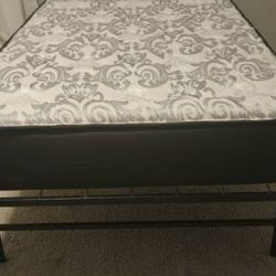 New twin mattress + platform frame combo