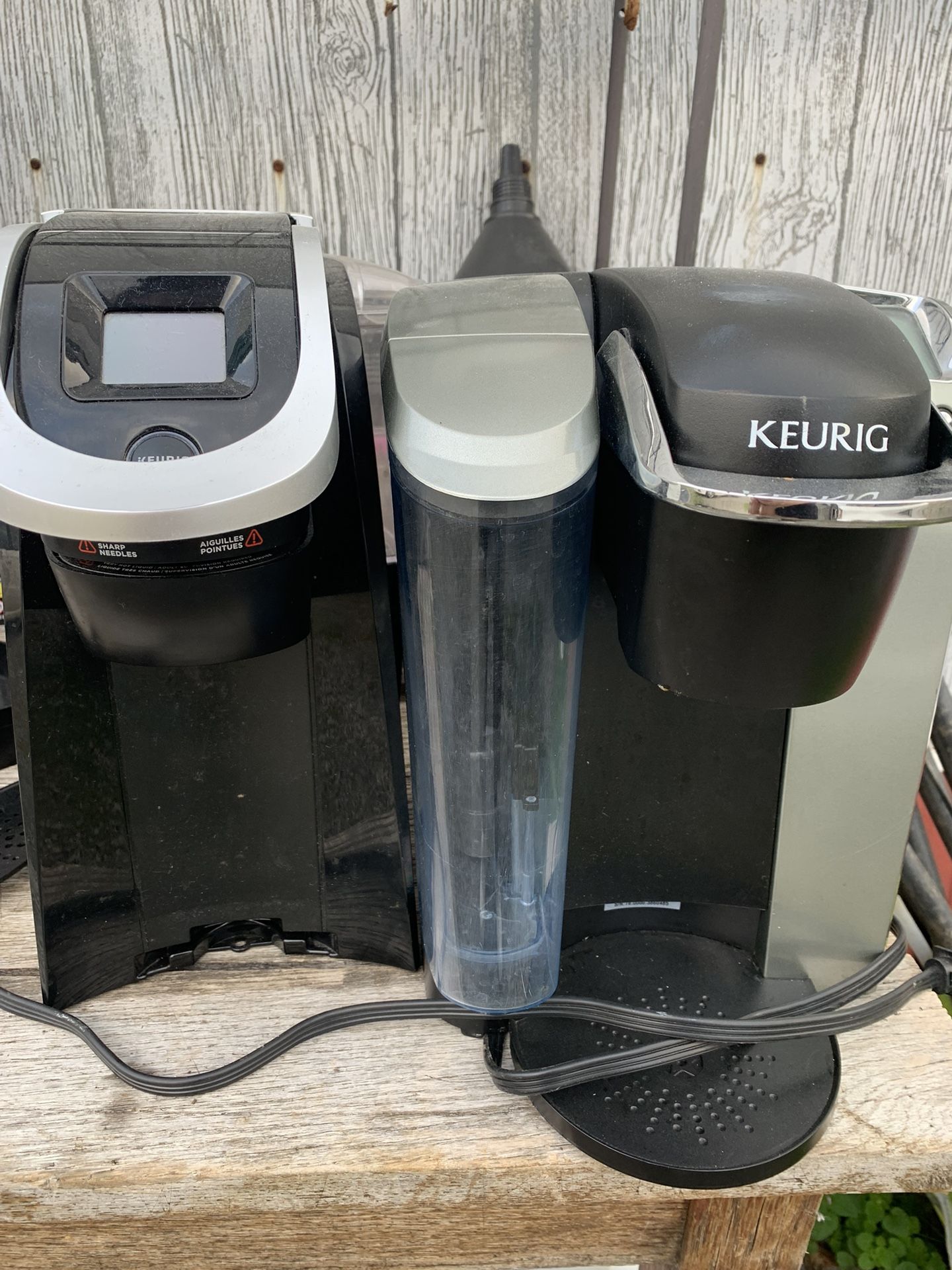 Keurigs And Microwave 