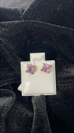 18k purple CZ gold stud earrings