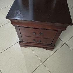 Free Nigh Stand 