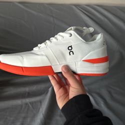 Running Tennis Shoes Size 11