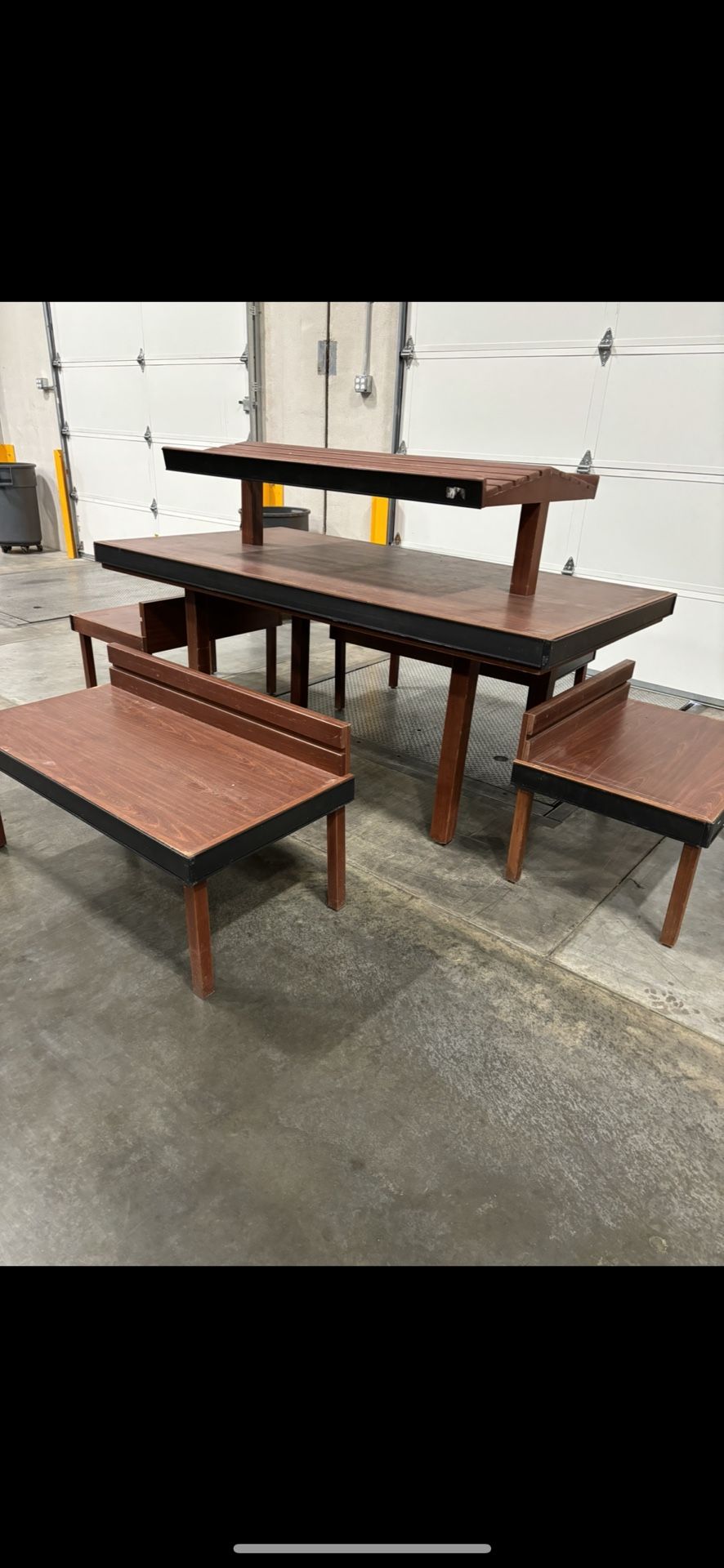 Grocery Store Display Shelves Dry Good Displays Retail Shelving