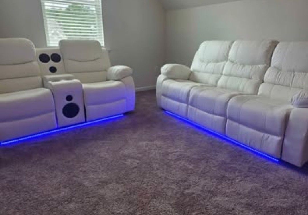 Brand New Byers Market Gel Leather Reclining Sofa & Loveseat Sets with Bluetooth, Speakers, LEDs ➕️