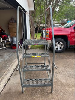 4 step ladder