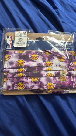 Lakers face mask