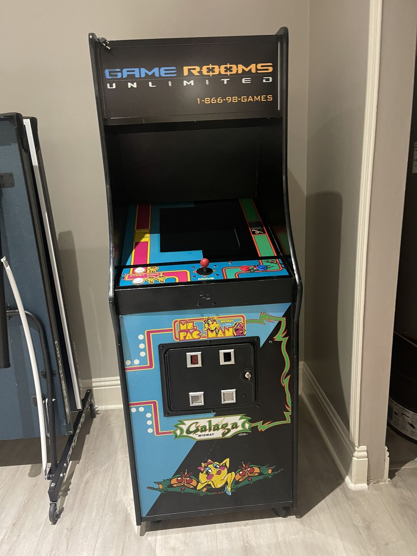 PAC Man Machine Plus 60 Other Games.