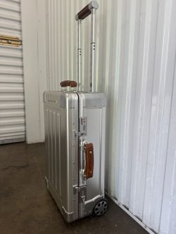 Sterling Pacific 35L Aluminum Cabin Travel Case — Silver Carry-On + Cover