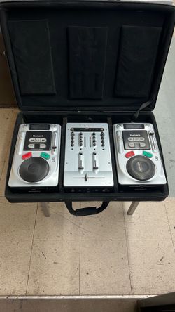Numark Axis 2 Pro DJ CD Player Matrix 2 Mixer Setup