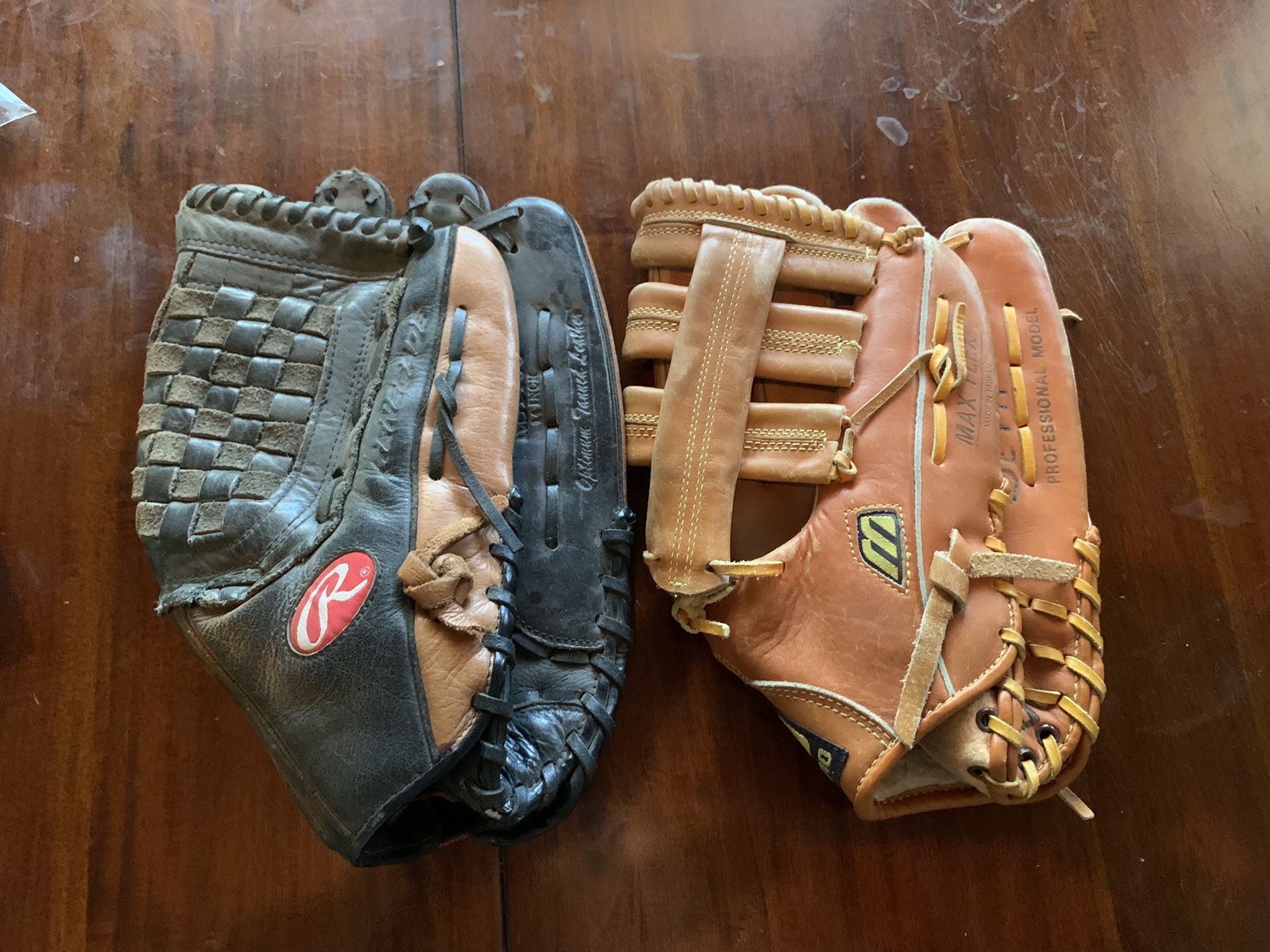 Mizuno / Rawlings Mitts