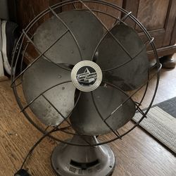 Mid Century 1956 Emerson Oscillating Fan Model 77646-SL 