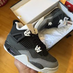 Jordan 4 Fear