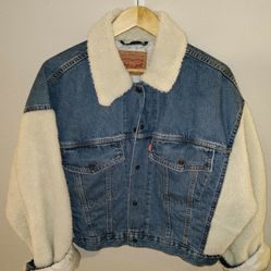 Levi's Cropped Sherpa & Denim Jacket