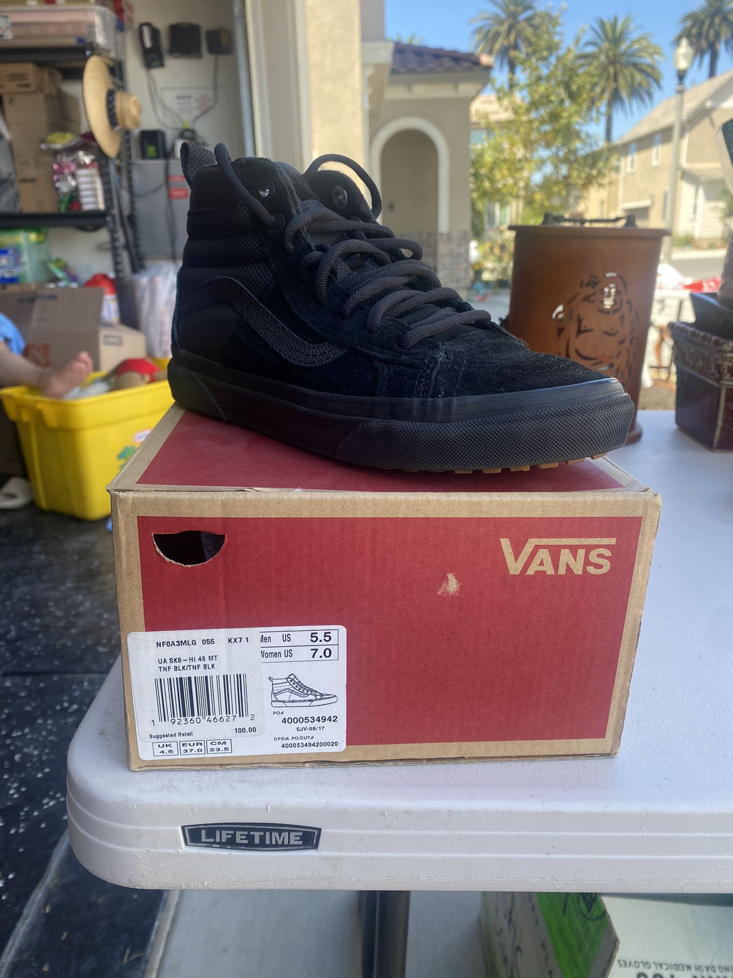 Association nabo Overstige Vans And North Face Collab High tops for Sale in Ventura, CA - OfferUp