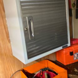 Hanging Locking Cabinet
